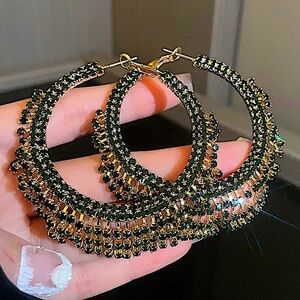 18K GOLD EMERALD CRYSTAL TASSEL OVERSIZED HOOP EARRINGS
